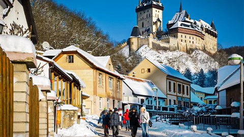 krásné výhledy na Karlštejn