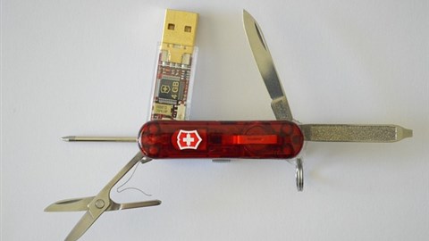 Victorinox - montáž vlastních nožů